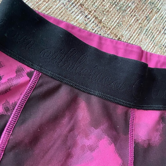 🛑SOLD Lululemon What the Sport Bike Short in Blooming Pixie Raspberry Size 4 - Picture 6 of 9